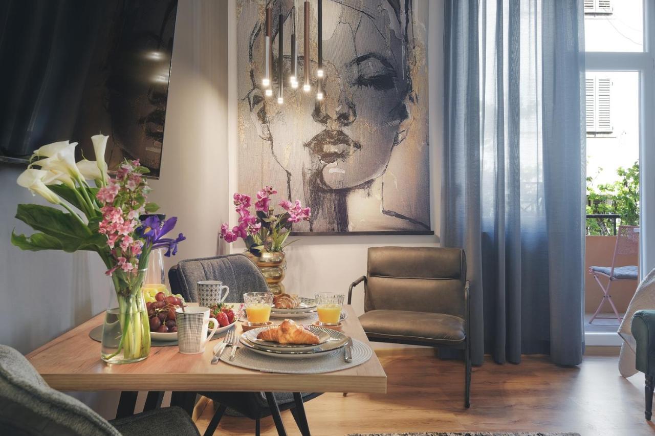 E&F Luxury Apartments Pula Buitenkant foto